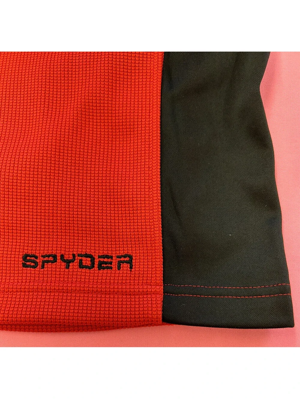 Spyder Mens Hoodie. Red With Black Sides & Part Of Sleeves. 1/4 Zip. Size L. NWT